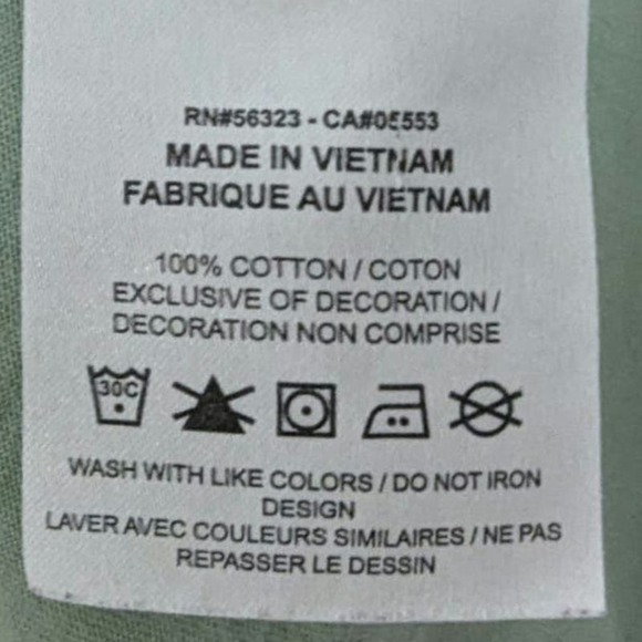 The Nike Tee Women's Size 2X Green Long Sleeved Round Neck Graphic Athletic 2X - Picture 5 of 5